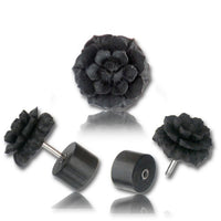 Load image into Gallery viewer, Fake Plug Piercing Arang Holz schwarz Blume vierreihig geschnitzt Edelstahl Ohrstecker 1 mm - chic - net.de
