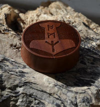 Cargar imagen en el visor de la galería, Flesh Plug Holz braun Mjölnir Runen double flared - chic - net.de
