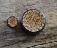 Cargar imagen en el visor de la galería, Flesh Plug Holz Dahlie hell dunkel double flared - chic - net.de
