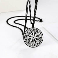 Load image into Gallery viewer, Halskette Edelstahl Vegvisir Celtic Rand Karabiner - chic - net.de
