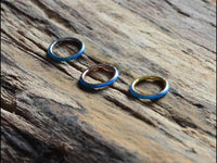 Load image into Gallery viewer, Klapp Segment Ring Piercing Edelstahl blau Opal unten - chic - net.de
