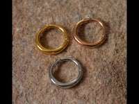 Cargar imagen en el visor de la galería, Klapp Segmentring Piercing Sichel Edelstahl Gold PVD - chic - net.de
