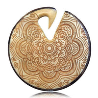 Cargar imagen en el visor de la galería, Mandala Ohr - Gewicht Narra - und Krokodilholz 8mm Piercing - chic - net.de
