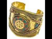 Load image into Gallery viewer, Messing Armreif gold Raute Stern Seil grün Jaspis breit nickelfrei verstellbar Perlen antik Tribal - chic - net.de
