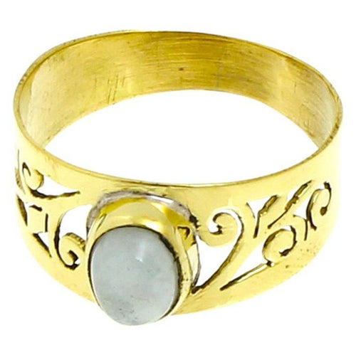 Messing Ringe Mondstein oval Spiralen Stanzmuster 9 mm weiß antik golden nickelfrei Tribal Brass - chic - net.de