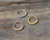 Cargar imagen en el visor de la galería, Nasenring Septum Piercing Edelstahl Pünktchen Sichel - chic - net.de
