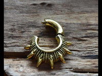 Load image into Gallery viewer, Ohrgewicht Brass 6mm Expander Piercing Clicker Stacheln - chic - net.de
