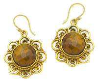 Load image into Gallery viewer, Ohrringe Tigerauge facettiert Blume Bögen Messing antik golden Tribal 25 mm - chic - net.de
