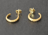 Cargar imagen en el visor de la galería, Ohrstecker vergoldet 925 Silber Creolen Seil - chic - net.de
