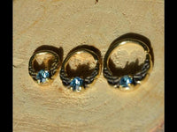 Cargar imagen en el visor de la galería, Universal Piercing Ring Brass Aqua Kristall Knoten celtic
