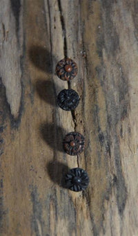 Load image into Gallery viewer, Gewindelose Piercing Enden 0.45mm Holz Blume 5mm
