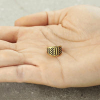 Load image into Gallery viewer, Ear cuff Dread Lock Bead Messing gold Ethno-Gravur
