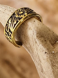 Load image into Gallery viewer, Ear cuff Dread Lock Bead Messing gold Blüten
