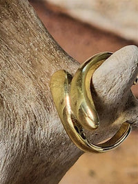 Load image into Gallery viewer, Ear cuff Dread Lock Bead Messing gold schmale Tropfen
