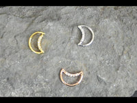 Cargar imagen en el visor de la galería, Piercing Edelstahl Ring für Nase Ohr Kristall Sichel - chic - net.de
