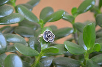 Load image into Gallery viewer, Ring oxidiert glänzend Rose 925 Silber verstellbar - chic - net.de
