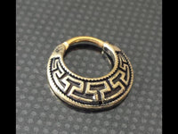 Load image into Gallery viewer, Septum Piercing Messing 1.2mm Clicker griechisch - chic - net.de
