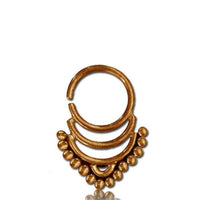 Load image into Gallery viewer, Septum Piercing Nasenringe drei Bögen Kugeln Messing 1 mm golden antik Ohrring exotisch - chic - net.de

