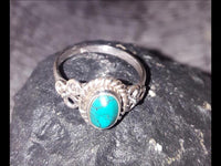 Load image into Gallery viewer, Silberringe Türkis Seilrand Blume drei Kreise oval 925 - chic - net.de
