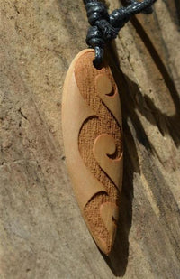 Load image into Gallery viewer, Surferkette Olivenholz Halskette Gravur verstellbar - chic - net.de
