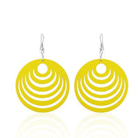 Load image into Gallery viewer, A pair of yellow Holzohrringe bunt 50 mm rund Halbkreise Damen Ohrringe with layered cut-out arches and silver hooks, displayed on a white background. These Holz Ohrhänger are nickelfrei for comfortable wear.
