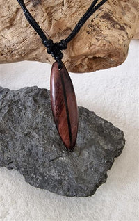 Load image into Gallery viewer, Unisex Surfbrett Kette mit Sono Holzanhänger - chic - net.de
