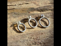 Cargar imagen en el visor de la galería, Universal Piercing Ring 925 Silber 1.2mm Mondstein - chic - net.de
