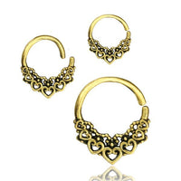 Cargar imagen en el visor de la galería, Universal Piercing Ring Brass Herz Bögen Punkte gold - chic - net.de
