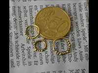 Cargar imagen en el visor de la galería, Universal Piercing Ring Brass Perlen Kugeln gold - chic - net.de
