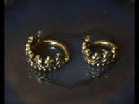 Cargar imagen en el visor de la galería, Universal Piercing Ring Messing gold Krone - chic - net.de
