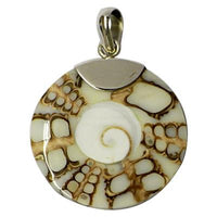 Load image into Gallery viewer, Muschel Anhänger, Spidermuschel-Anhänger mit eingefasstem Shivaauge und Silberaufhänger, braun-beige, ca. 25mm Ø
