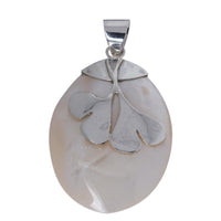 Load image into Gallery viewer, Perlmutt Anhänger oval 925er Sterling Silber Ginkgo Blätter weiß Damen Schmuck
