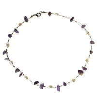 Load image into Gallery viewer, Halskette Steinsplitter Perlen Amethyst lila weiß 42 cm
