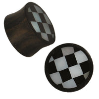 Load image into Gallery viewer, Organic Sonoholz Plug Schachbrett Resin Perlmutt schwarz weiß Tribal
