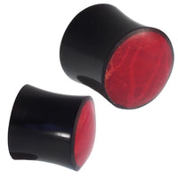 Cargar imagen en el visor de la galería, Horn Plug korallen-rotes gemasertes Inlay handgeschnitzt Tribal schwarz
