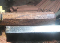 Cargar imagen en el visor de la galería, Holz Plug Wisdom Eyes Tamarind Wood gold bemalt Lasergravur
