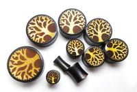 Load image into Gallery viewer, Plug Holz Jackfrucht Sonoholz ocker dunkel braun Baum des Lebens Gravur Piercing
