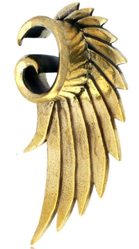 Load image into Gallery viewer, Flesh Tunnel Plug antik gold Messing Flügel Spirale Piercing
