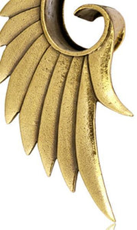 Load image into Gallery viewer, Flesh Tunnel Plug antik gold Messing Flügel Spirale Piercing
