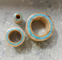 Load image into Gallery viewer, Flesh Tunnel Krokodilholz Rim Inlay dünn Türkis double flared
