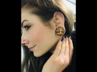 Load image into Gallery viewer, Holz Plug Baum des Lebens Yggdrasil gold double flared
