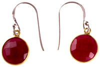 Load image into Gallery viewer, Silberohrringe vergoldet rund Stein Rubin rot facettiert 925 Sterling Silber Ohrringe
