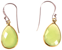 Load image into Gallery viewer, Silberohrringe vergoldet Tropfen Stein Calcit hellgrün facettiert 925 Sterling Silber Ohrringe
