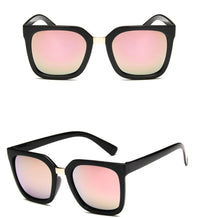 Cargar imagen en el visor de la galería, Sonnenbrille Cateye kantig 400UV Metallsteg schwarz bunt verspiegelt
