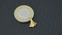 Load image into Gallery viewer, Anhänger Silber 925 vergoldet Ginkgo Blatt 10mm Öse
