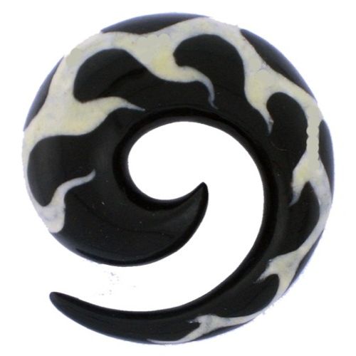Tribal Buffalo Horn Piercing Expander, schwarze Spirale mit weißen Flammen-Inlay , 4mm Ohrring aus Büffelhorn, Plug, Tunnel, Ohrhänger, Ohrstecker