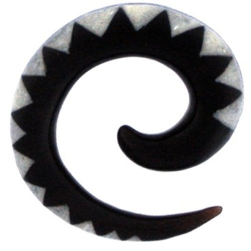 Tribal Buffalo Horn Piercing Expander, schwarze Spirale mit weißem Zickzackmuster, 10mm,  Plug, Tunnel, Ohrring, Ohrhänger, Ohrstecker