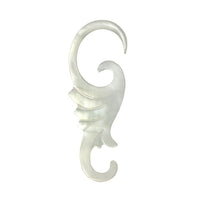 Load image into Gallery viewer, Perlmutt Piercing Hooks Spiralen Flügel 2mm 3mm 4mm Expander Muschel geschnitzt
