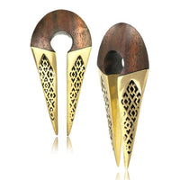 Cargar imagen en el visor de la galería, Ohrgewicht Brass Holz 12mm Pfeil Karo Stanz Muster
