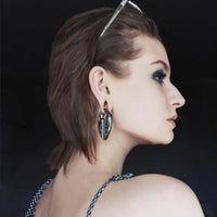 Cargar imagen en el visor de la galería, Ohrgewicht Piercing Schlüsselloch Edelstahl PVD Tropfen
